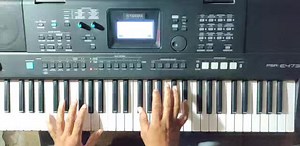 Danzando tutorial intro en el piano Christine de clario | Tutorial Piano cristiano Kairo Tutorial