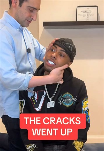 #chiropractor #asmr #crack #chiro