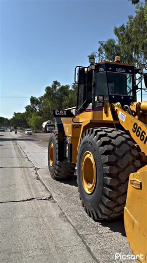 Loader mechanic repair tips for Caterpillar wheel loader