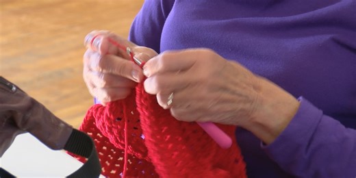 Monroe County group uses crochet hobby to help community