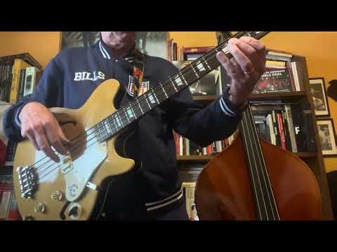 WHITE RABBIT-Jefferson Airplane Bass Cover