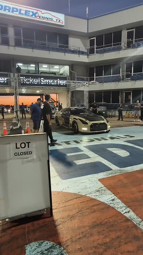 @theshophouston reckon they've got the fastest GT-R in the world. It's quick, but it's got no front axle 路 藍 IYKYK ET at the end | Darwin Roll Racing | Facebook