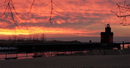 Portion of Holland State Park parking lot reopens just in time for Christmas traditions