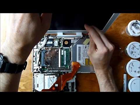 iBook G3 Screen & Hard Drive Replacement