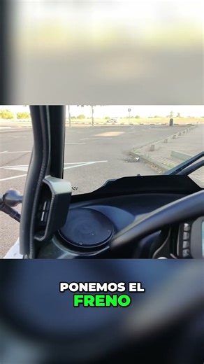 ¡Maniobras de Aparcamiento Épicas! 🚗💨 La Técnica Secreta