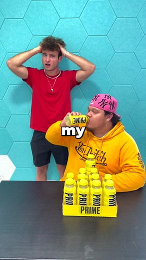 When he tried the fake Prime 😱