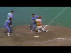 1980 NLCS Gm4: Rose scores go-ahead run in the 10th