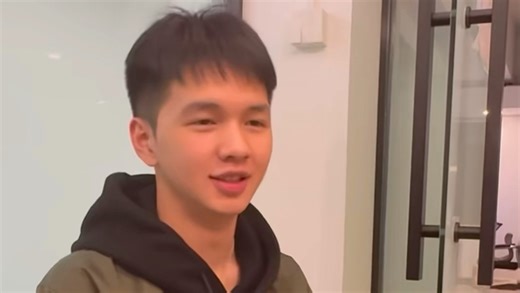 大司马公司采访Keys！哎哟不错哦小伙子很帅！