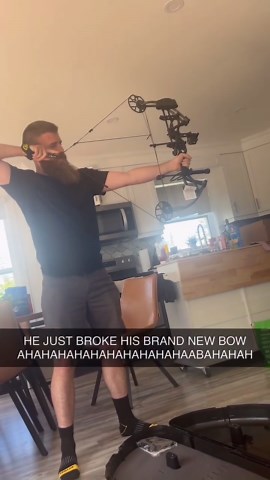 Huntersboxclub | @bucksofamericapodcast Dry firing a compound bow—releasing the string without an arrow nocked—can cause significant damage and is highly... | Instagram