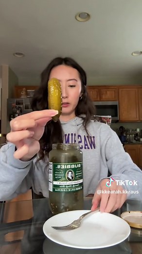 Trying Bubbies Pickles For The First Time 🥒