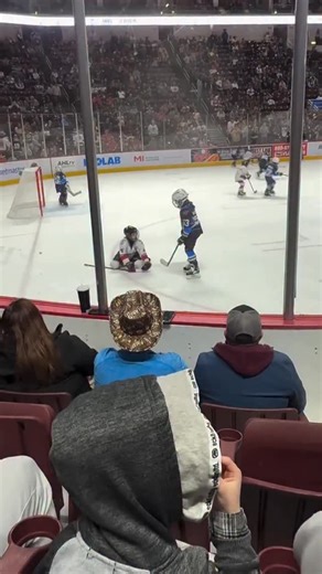 Peter_Rung_ on Instagram: "Det vi kan förstå av det här är att allt är imiterbart. Vi vill leva upp till förväntningarna , normerna och idealen. Vi vill vara som förebilderna, som hjältarna på tv. Frågorna vi behöver ställa oss blir ju helt klart. Vem vill vara . Hur vill vi bli ihågkomna? Och vad vill vi att barnen ska imitera och lära oss av det vi gör? Det gäller så klart inte bara idrotten: det gäller i föräldraskapet likaväl som i Lärarrollen och som artist och influencer. Vilka är mina imi