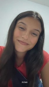 Milena Ursina on Instagram: "31/365 ❤️ Conta pra mim"