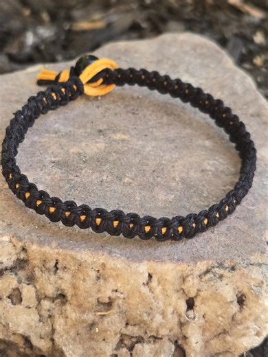 Handmade Hemp Bracelet: Gold and Black Macrame, Boho Style - Etsy