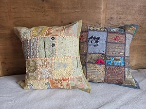 Housses de coussin patchwork sari vintage - Lot de 2 - Coussins indiens brodés - Etsy France