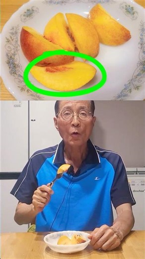 천도 복숭아 기대 효능 이뇨 작용, 피로 회복, 숙취 해소 등에 도움 A man who eats peach
