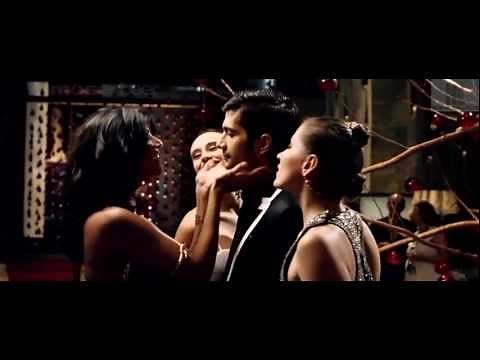 Sexy Item Song - Neeyat Kharab Hai