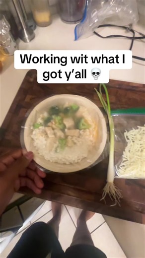 I’m fucking that shit up right now 🙂 ##food##transformation##StruggleMeal##Cheese##fyp