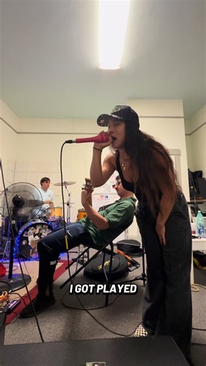 I didn't mean literally! Fun band practice with my Avril Lavigne cover band- LAVIGNE CUISINE #OAHU #HAWAII #POP #PUNK #avrillavigne