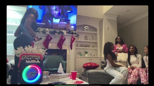 Pajama SLeepover PArty FReaky Edition