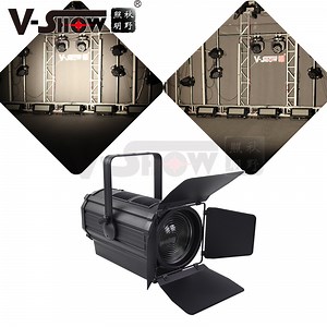 [Hot Item] Vshow Fsp300 300W LED Fresnel Spotlight Electric Zoom Spotlighting for Theatre