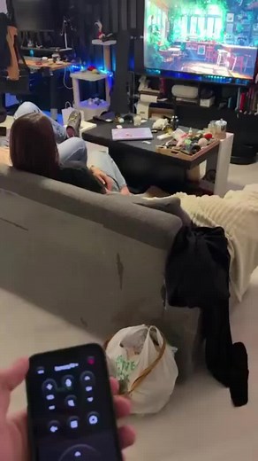 Control your TV with your phone — quick setup and easy to use! 📱📺