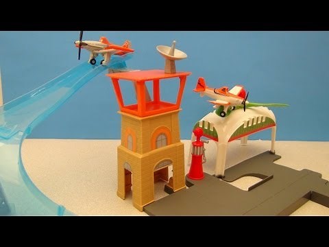 PROPWASH JUNCTION AIRPORT PLAYSET DISNEY PLANES TOY REVIEW