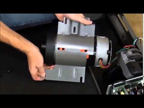 Loopband - Aandrijvingsmotor vervangen - Onderhoudsvideo - Betersport