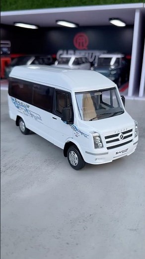 🚌 Force Traveller Tourist 1/24 Scale Model | Diecast Miniature #automobile #scalemodel #miniature