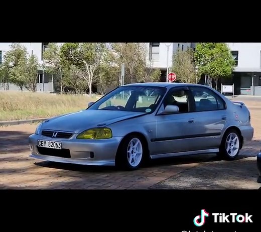 Somewhere in CPT📍 #latelatecustoms #fyp #carsoftiktok #carsandcoffee #carrun