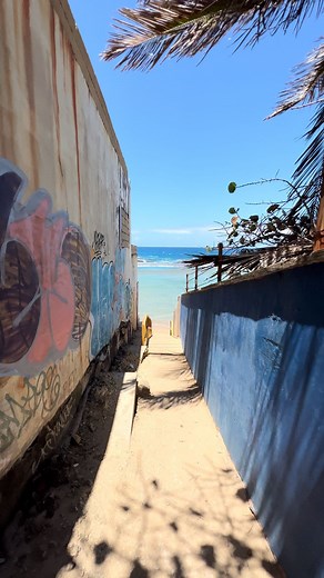 Mitad de semana y ya quiero PLAYA 🇵🇷 Isabela, Puerto Rico #PuertoRico #PR #Isabela #Beach #Clearwater | Sousa_PR