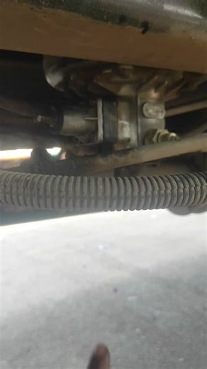 @saifsayeed123 on Instagram: "Ashok Leyland bs4 air dryer problem...air dryer kit no (wabco 3/86) #viral #views #viralreels #driver #motors"