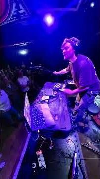I turned a Audience Member Into An Instrument! #reaction #newtech #liveshow