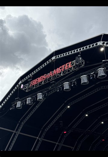 Amstel: A Friend Celebrating Friendship