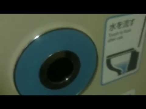 中川家 電車ネタ 新幹線のトイレ「プシュゥ、コｯｯｯｯｯ」本物.