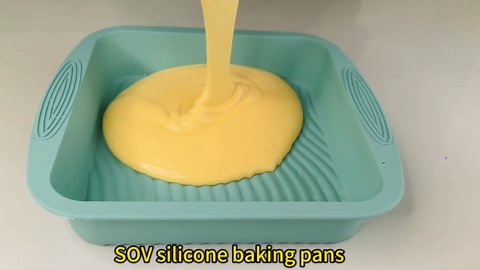 SOV Silicone Square Cake Pan - 10 inch silicone baking pans, Non-Stick, Heat Resistant baking molds are perfect for Cakes, Brownies, Cheesecakes, Pie, Bread (mixed color)
