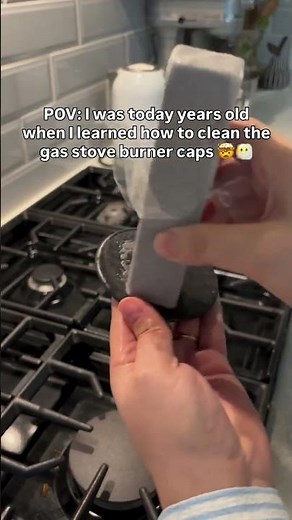 I was today years old when I learned how to clean the gas stove burner #gasburner #GasStoveCleaning