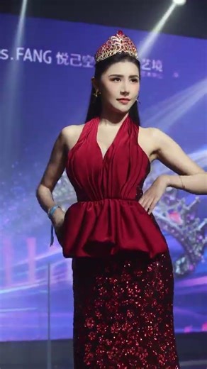 Chinese Fashion Show, Pretty Chinese Woman. #china #tiktok #Model Contest #Beauty Contest #pageant
