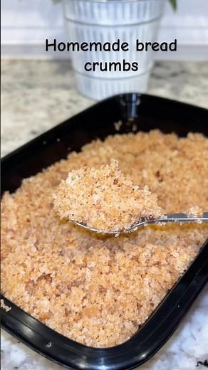 Stop buying breadcrumbs! Make them at home in 5 minutes using your Air Fryer! 🥖