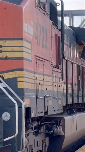 4723 MICROSOFT TRAIN SIM UNIT LEADS INTERMODAL FULLERTON