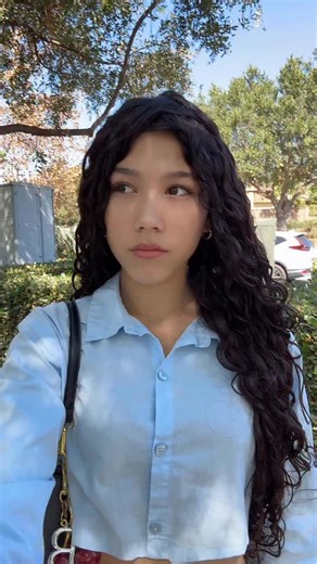 Txunamy on Instagram: "Sundays 😶‍🌫️"