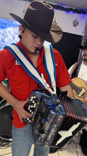 15 besos ❤️ 📲 8119956266 #monterrey #acordeonista #acordeon #mexico #estadosunidos