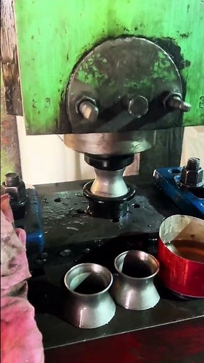 Watch the stainless steel flaring forming process! 🎥 #machine #pipelining