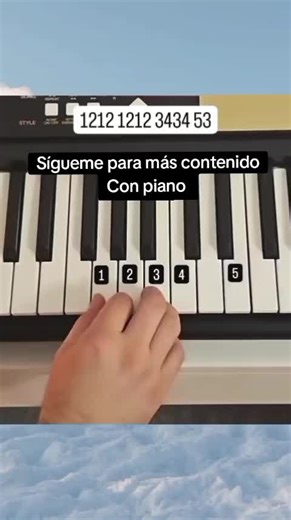 Aprende piano paso a paso sin teoría complicada. Simple piano learning for beginners. #PianoForBeginners #AprenderPiano #LearnMusic #PianoDesdeCero #MusicTips
