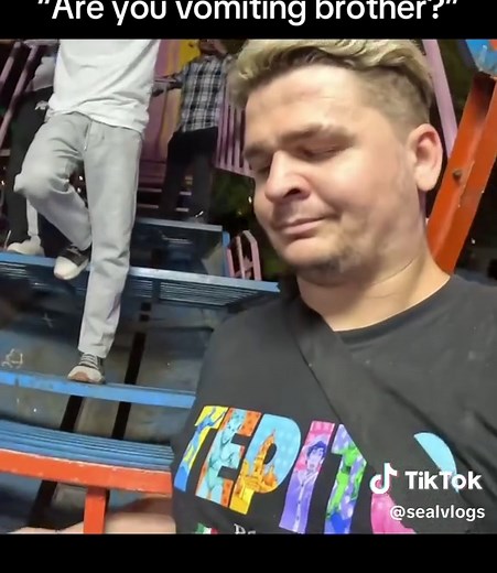 Vomiting Compilation: Roller Coaster Reactions