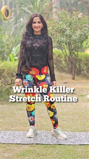 💯The "Wrinkle Killer Stretch Routine" in Tai Chi likely gets its name from its ability to promote relaxation, improve circulation, and reduce tension, which can lead to a smoother, more youthful appearance. 🎉Tai Chi is known for its slow, flowing movements and deep breathing exercises, which reduce stress—a key factor in the formation of wrinkles. #HealthyLifestyle #MindBodySoul #FitnessJourney #SelfCareRoutine #HealthyAging #AntiAgingTips #GlowUpJourney #WrinkleFree #YouthfulSkin #StressRelie