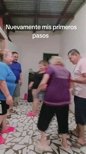 nuevamente mis primeros pasos#para mi tik Tok Dance