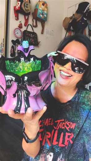 Alodie 🇵🇭 on Instagram: "Turn your room from meh to MALEFICENT. 💜✨ Add beauty and fragrance with the Maleficent Scentsy warmer. Thank you @scentsy for sending me new home decor and sweet smells to fill the room!!!"