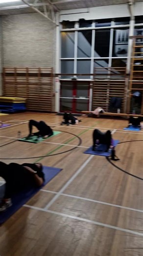 What is HIIT? 🧘‍♀️💪💪 This class is high intensity interval training. An all over body fat burning workout. We work in short bursts with a mix of cardio and strength work. Always finishing with an Abs section at the end What do I need to bring? 💪 Just a mat Is this suitable for beginners or people with bad knees etc? 👍 This class is attended by beginners all the time and modifications can be given to anyone who needs them, low impact options are always available How long is the class? 😀 45 