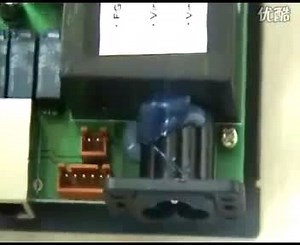 中控科技机器安装视频-门磁与报警器连接