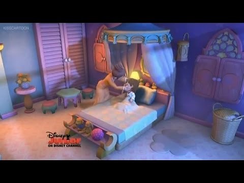 Special Agent Oso E4 The Living Flashlight Sandcastle Royale